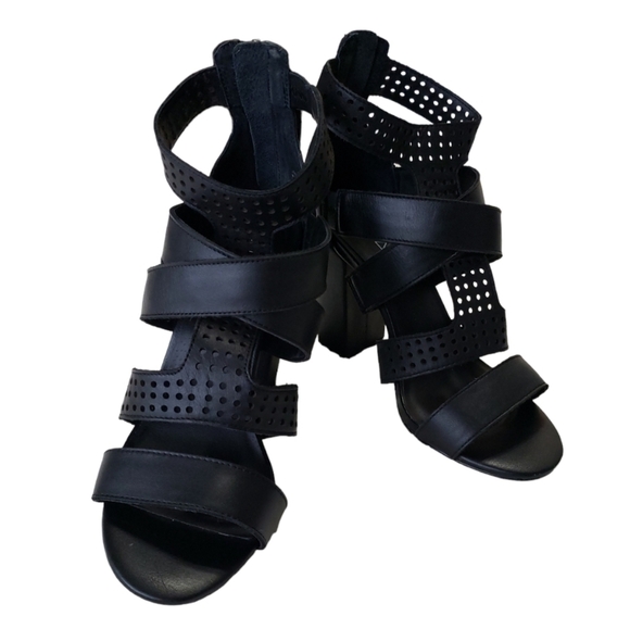 KDB Kelsi Dagger Brooklyn Ballard High Heel Sandal, Color Black, Size 9 - Picture 1 of 14